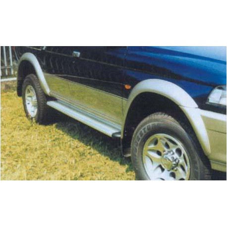 MARCHE PIEDS ALU S50 MITSUBISHI PAJERO SPORT 99+