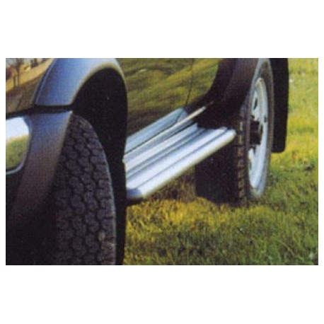 MARCHE PIEDS ALU S50 NISSAN NAVARA DC 98/05