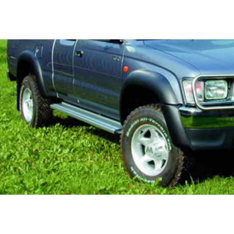 MARCHE PIEDS ALU S50 TOYOTA HILUX EXTRA CAB 98/2005