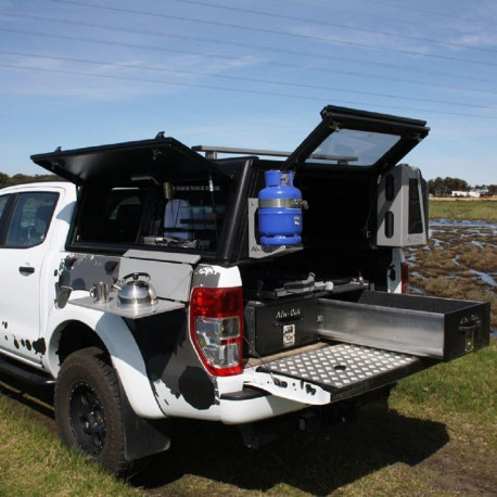 Alu-Cab Hardtop Adventure Ford Ranger 2012+ Doppelkabine schwarz/ glatt