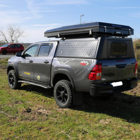 HARD-TOP ALU CAB Adventure - Hilux Revo 16+ Double CAB - Noir / Lisse / Door 90 CM